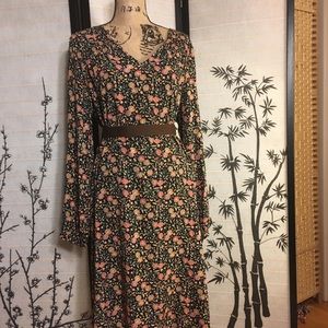 Old Navy Floral long sleeve Dress